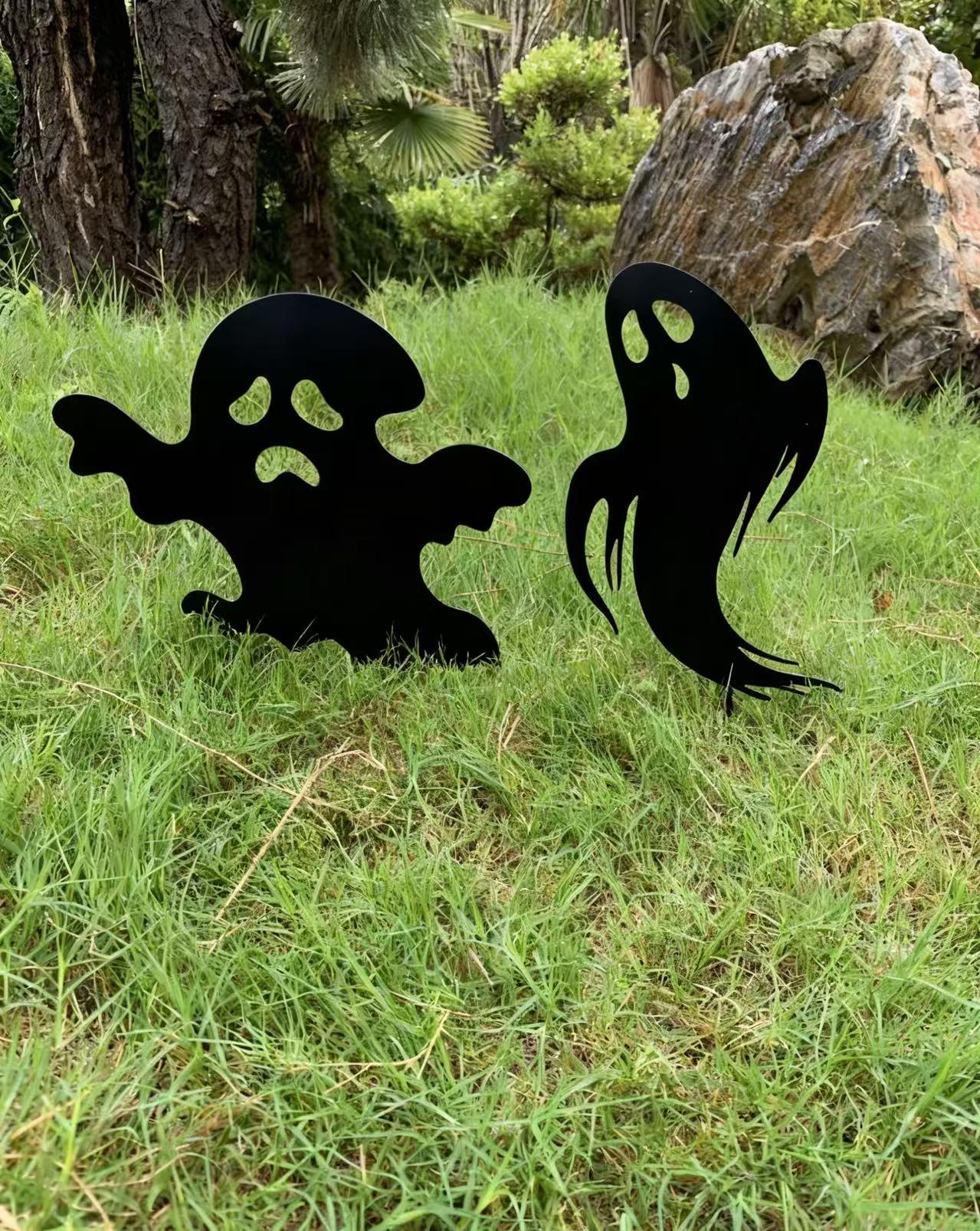2pcs Halloween Ghost Metal Yard Sign, Funny Metal Decor, Spooky Outdoor Garden Decor Set, Witch Design Metal Stake, Metal Ghost Yard Art